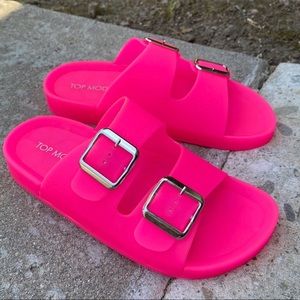 Neon foam style double buckle sandals